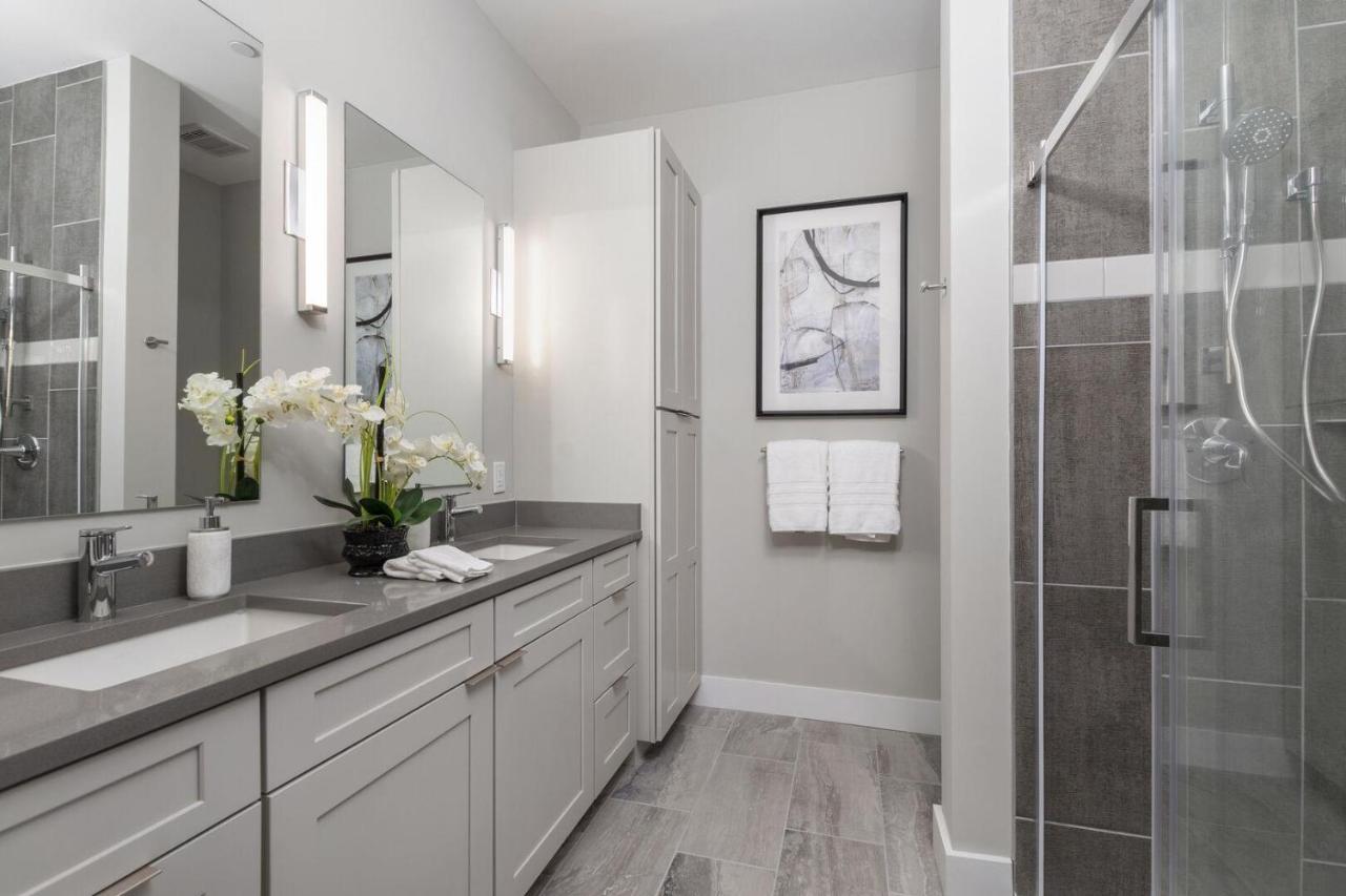 145 Biltmore Ave 1e0c Holiday home
